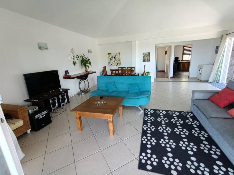 Surf House Holidays Ruisseau Creole Экстерьер фото
